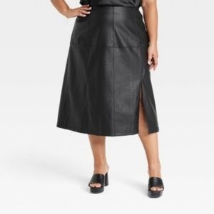 Ava & Viv Black Faux-Leather Midi Skirt with Side Slit
